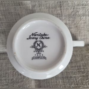 Noritake Colorwave Sugar and Creamer - Thumbnail 4